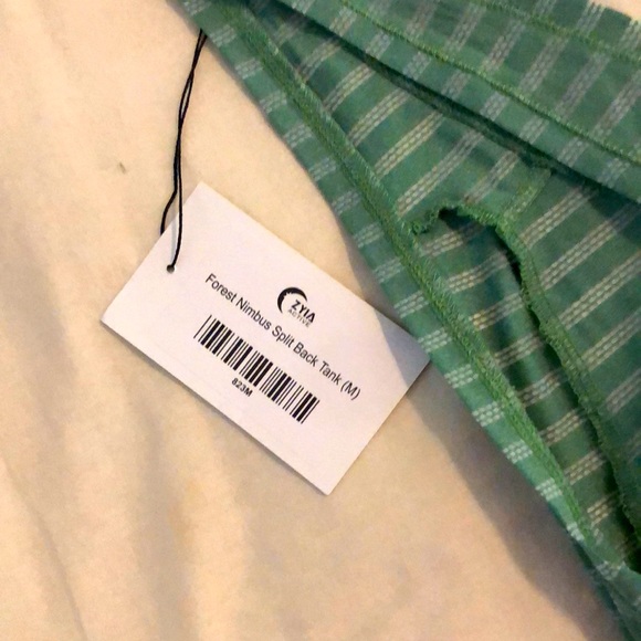 Zyia Forest Nimbus Split Open Back Tie Tank Size Medium NWT Active Wear - Picture 7 of 7